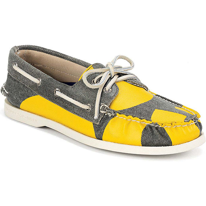 Cloud Logo Authentic Original 2-Eye Boat Shoe, Gray / Yellow Painted Canvas, dynamic