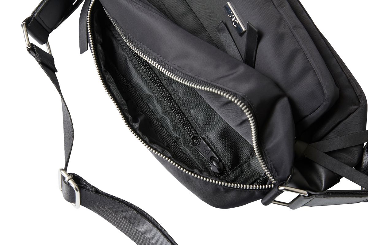 Regular Crossbody Bag, Olive Green, dynamic 3