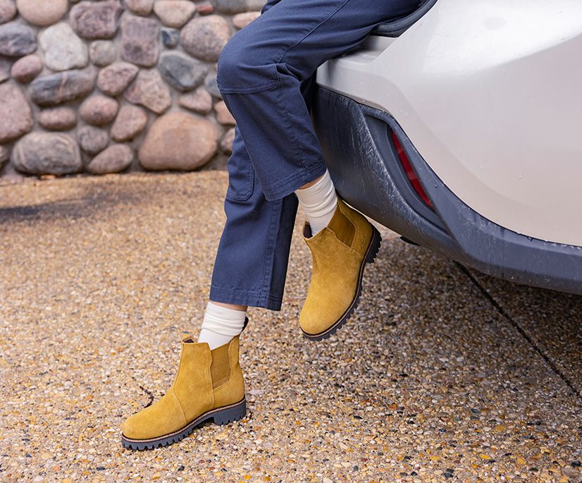 Fields Chelsea Waterproof Boot, Mustard Suede, dynamic 7