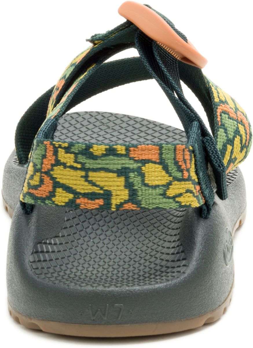 Mega Z/1 Wide-Strap Classic Sandal, Pebble Greenery, dynamic 5