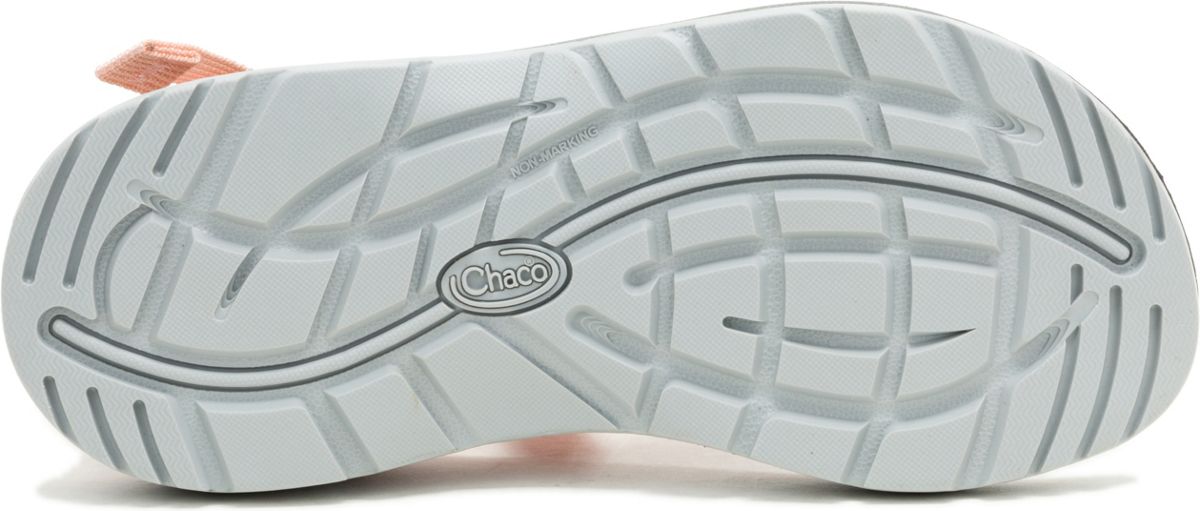 Z/Cloud Adjustable Strap Cushioned Sandal, Bit Apricot Fuzz, dynamic 7