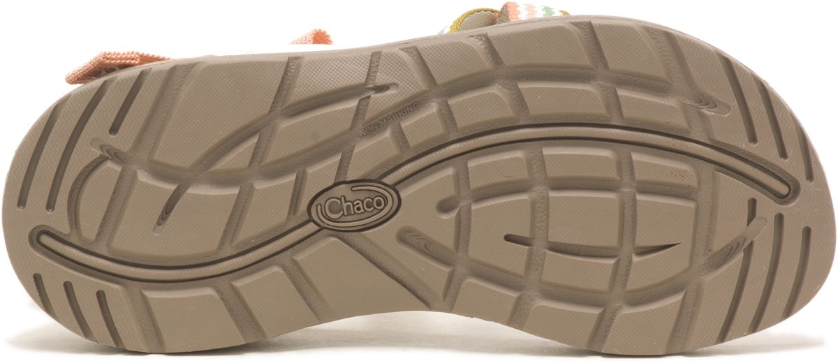 Z/1 Adjustable Strap Classic Sandal, Scoop Apricot, dynamic 3