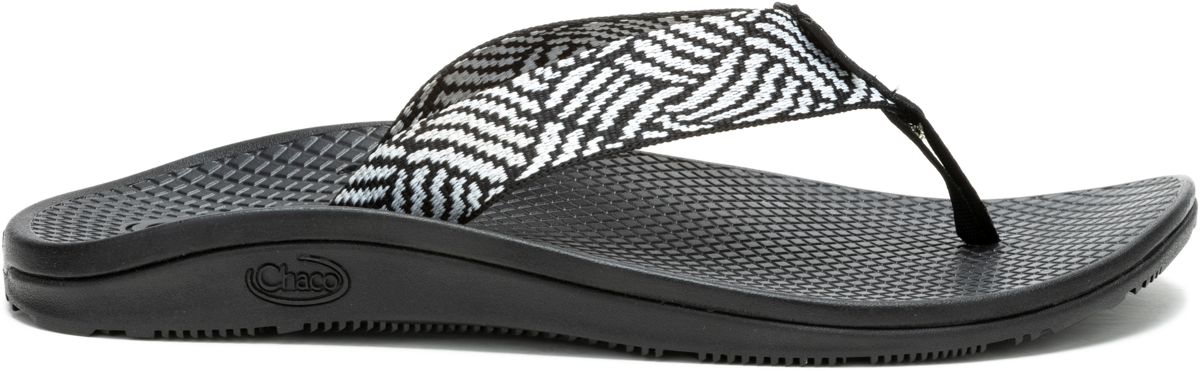 Chaco Women's Classic Leather Flip Flop - Black