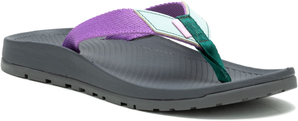 Lowdown Flip Flop, Dewberry, dynamic 2