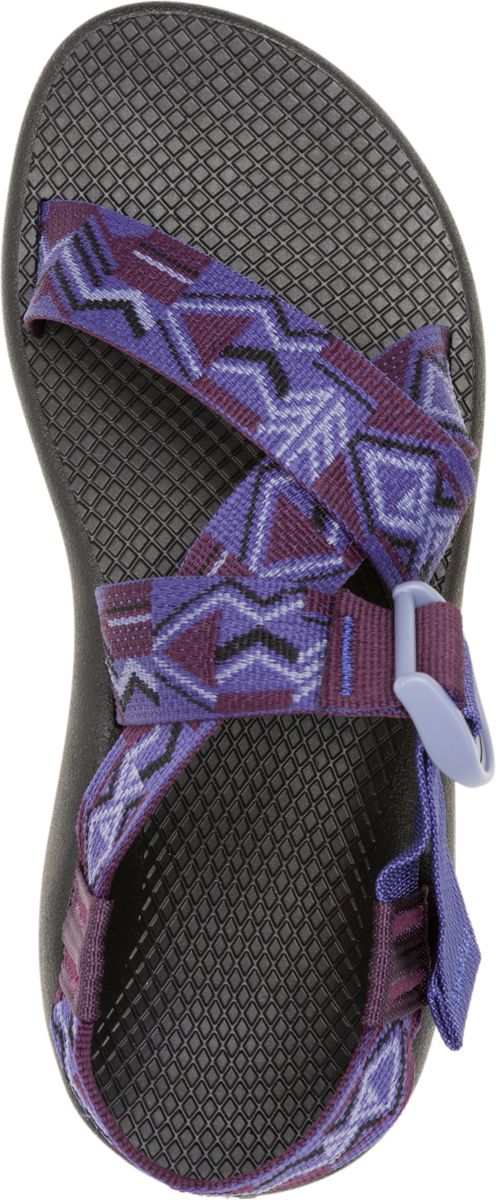 Mega Z/1 Wide-Strap Classic Sandal, Paddle Grape, dynamic 2