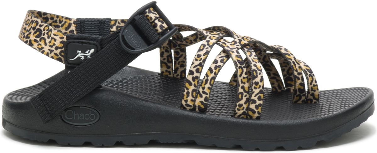 wide width chacos