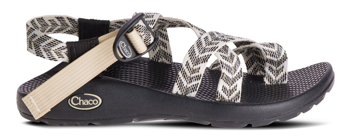 Womens 8 2024 wide chacos