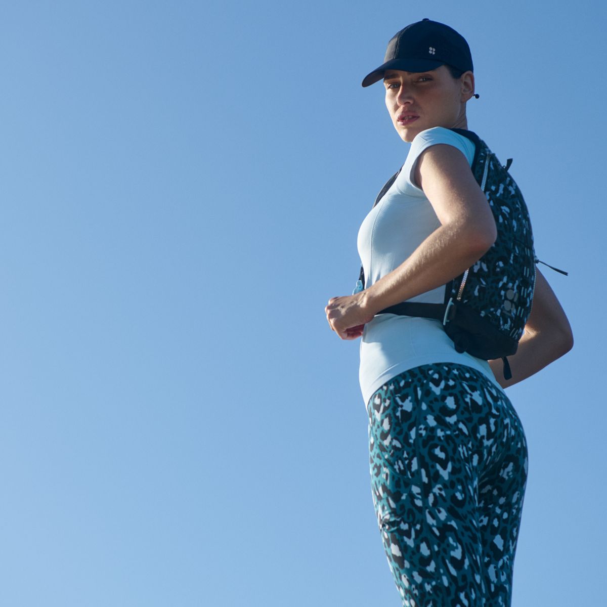 Merrell Women's Ascend Crest 8L Sling X Sweaty Betty SHOP ONLINE