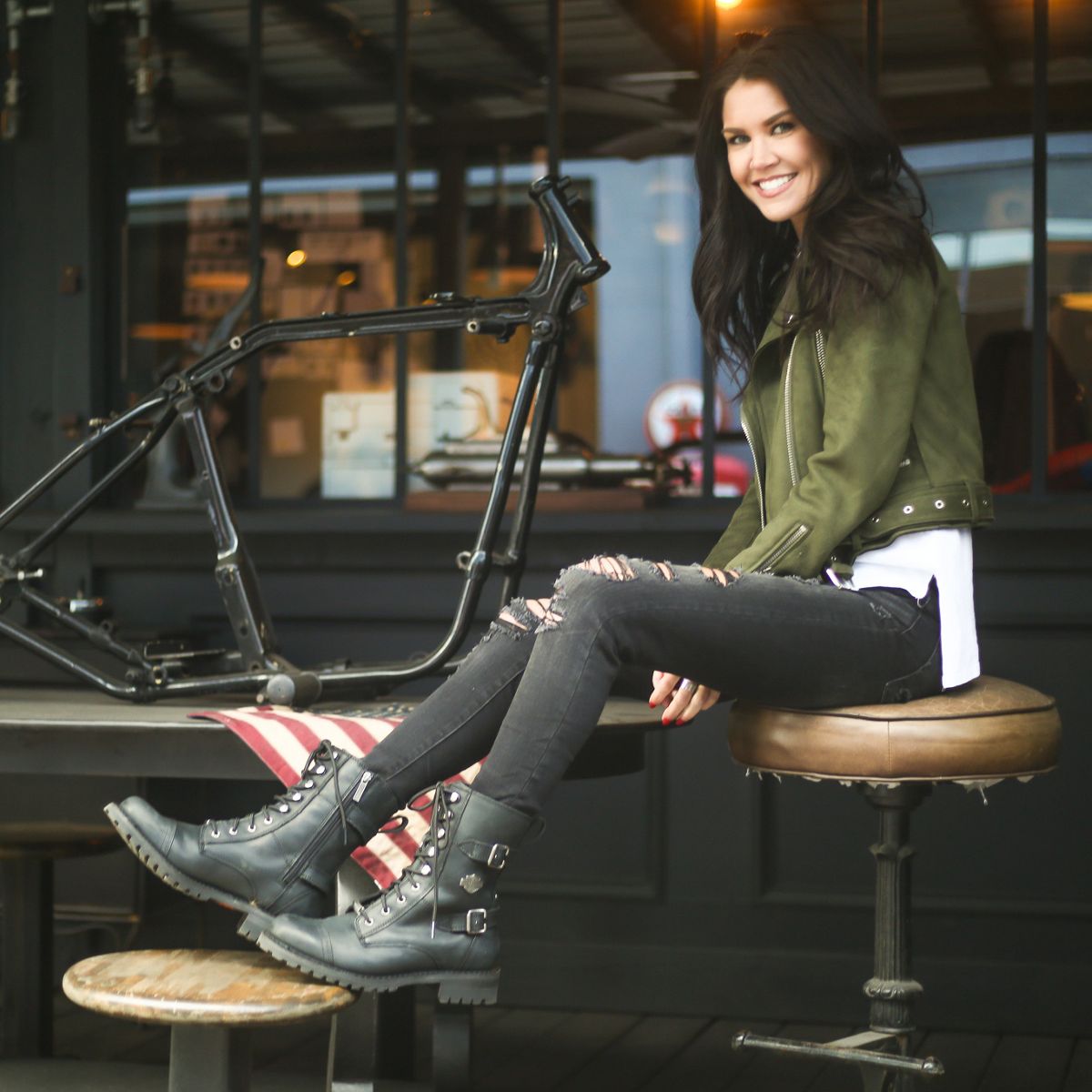 Balsa, Black, dynamic 3