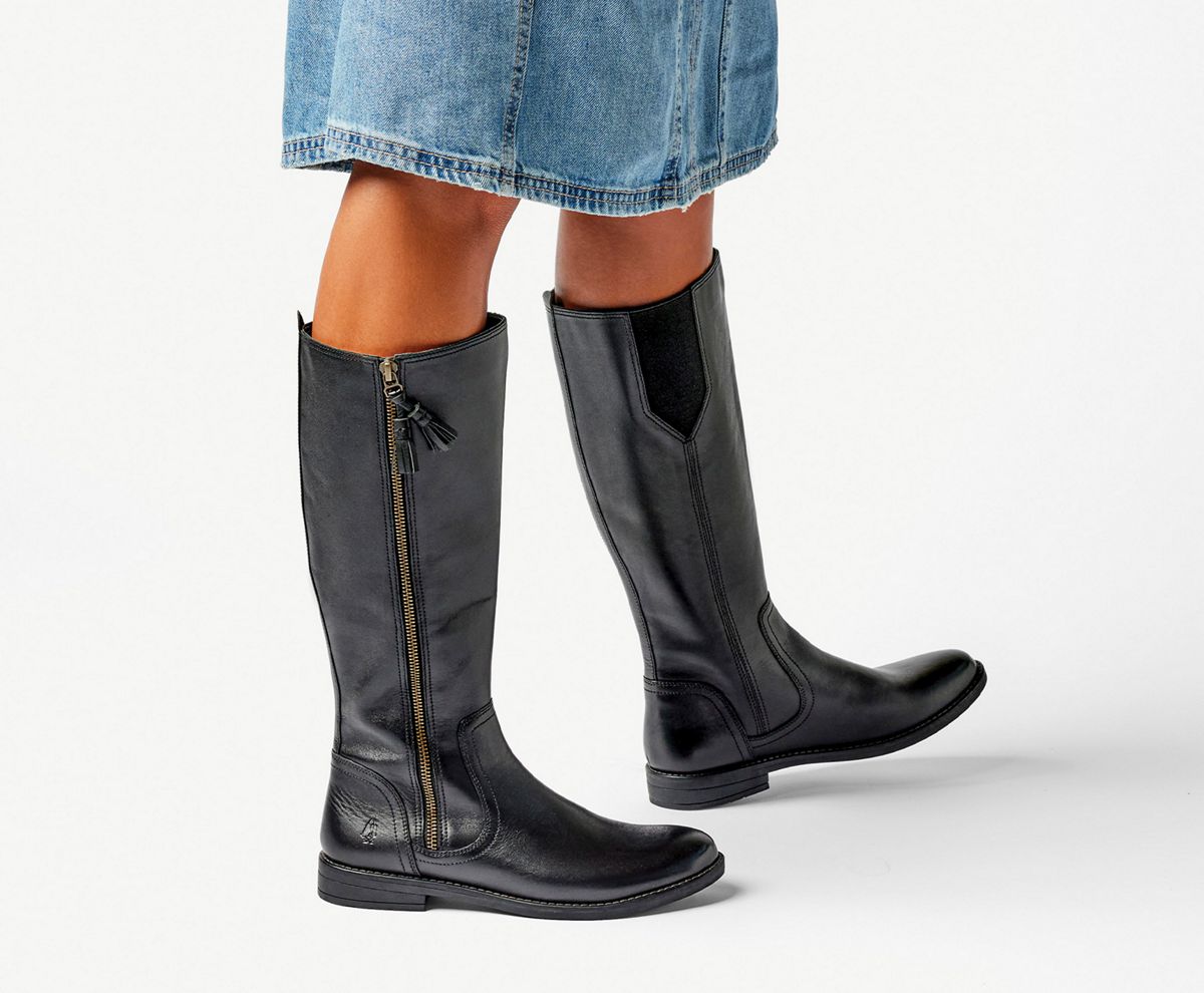 Hush puppies 2025 wide calf boots