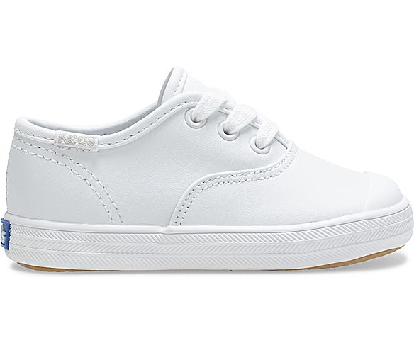 Champion Toe Cap Sneaker, White Leather, dynamic