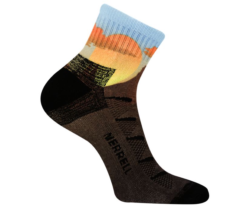 Moab Hiker Quarter Sock, Dark Brown, dynamic 1