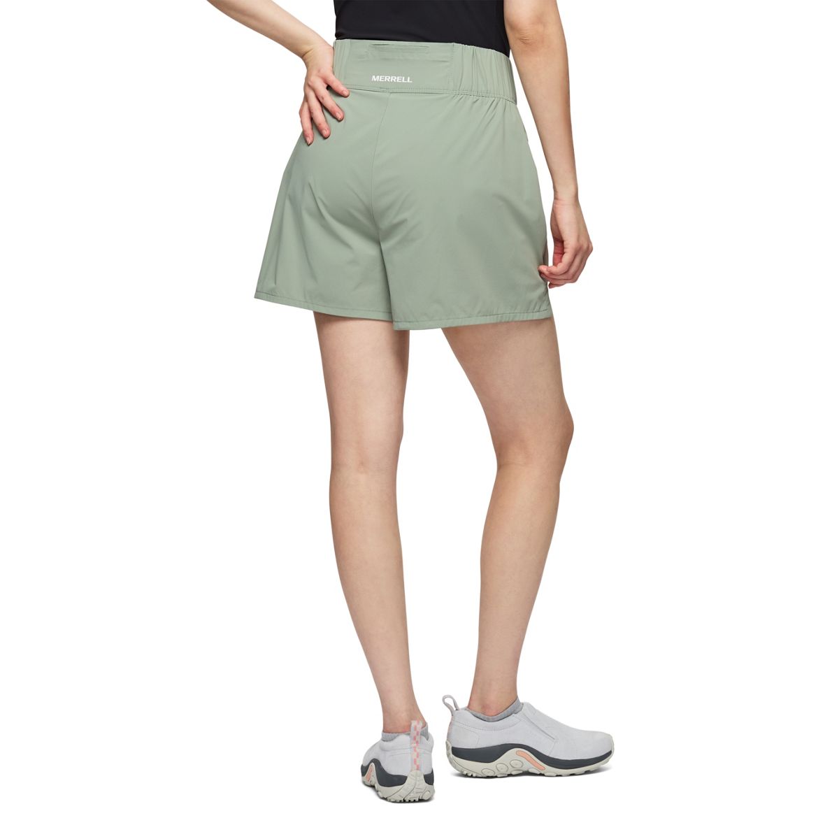 Victorai Running Short, Iceberg Green, dynamic 3