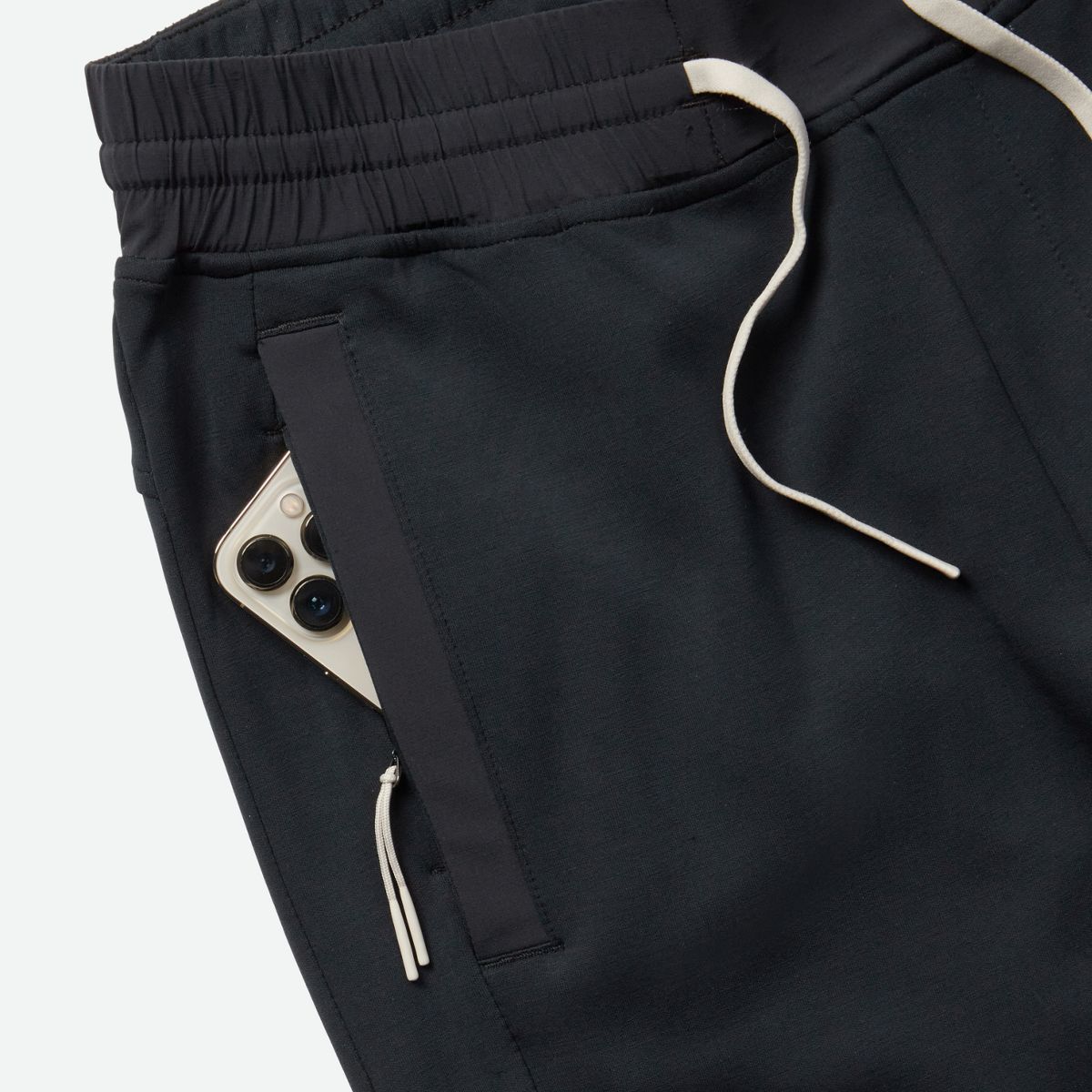 Momentum Jogger, Black, dynamic 5