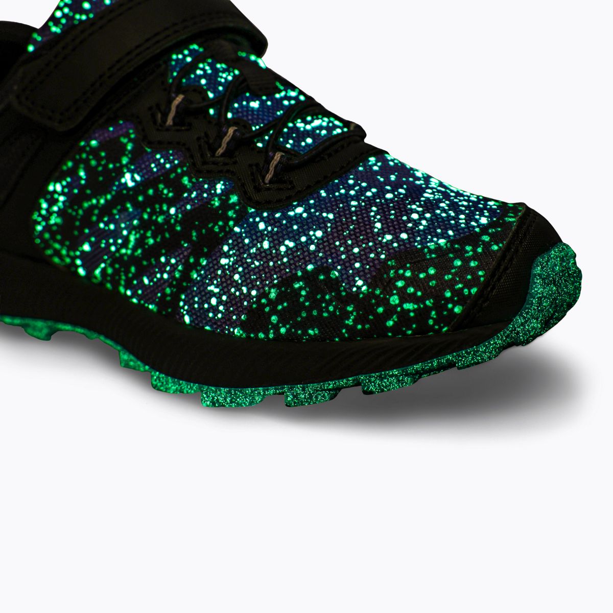 Nova 2 Glow-in-the-Dark Sneaker, , dynamic 3