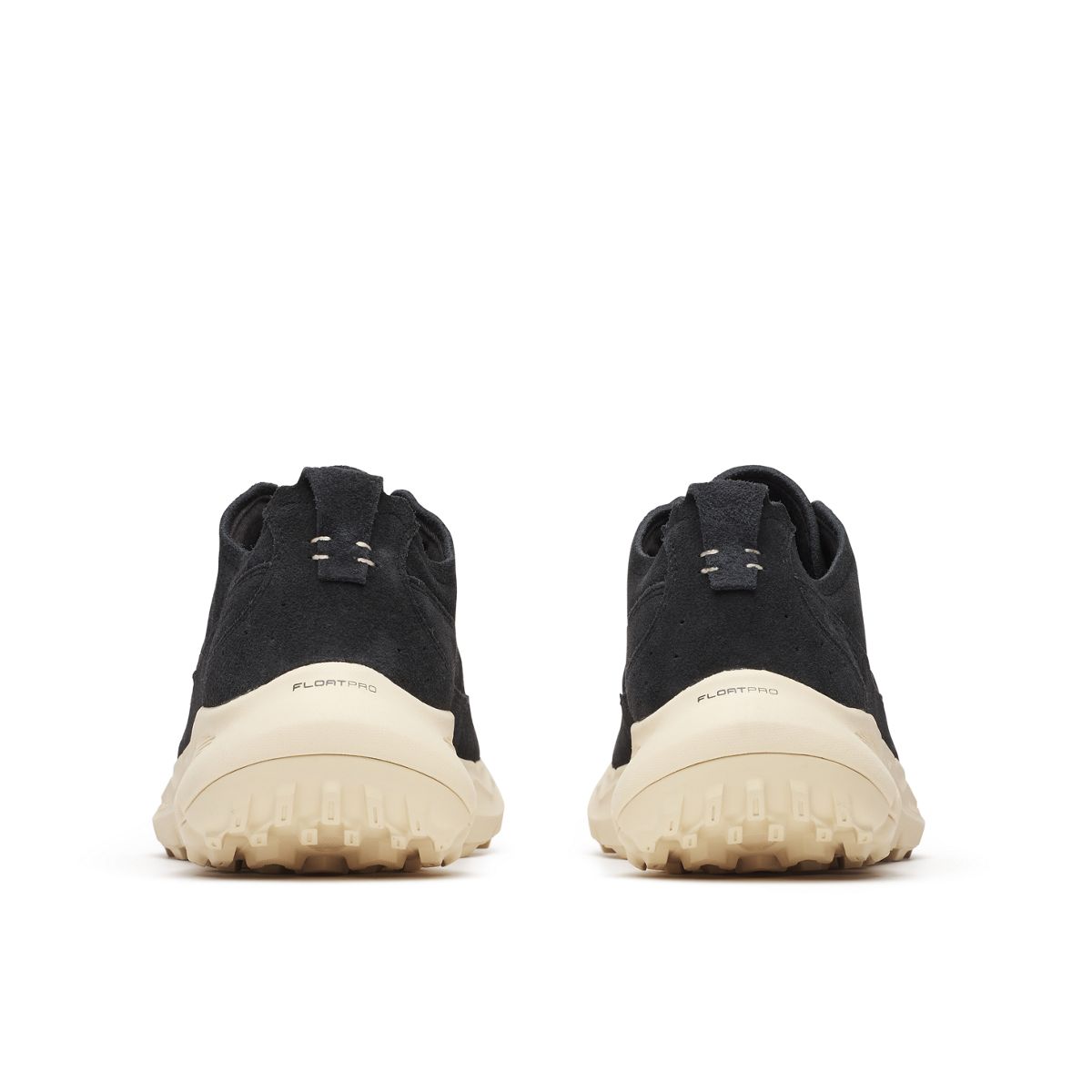 Nova 4 Traveller, Black/Gum, dynamic 4