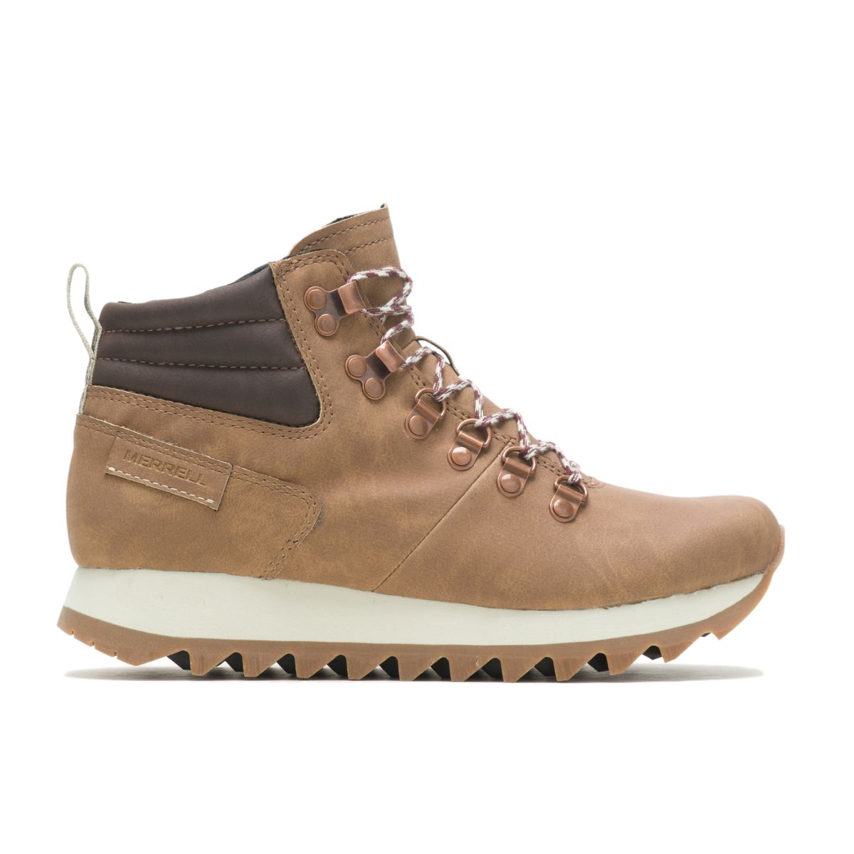 Alpine Hiker, Mushroom, dynamic