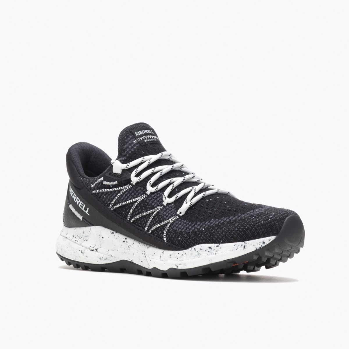 Bravada 2, Black/White, dynamic 2