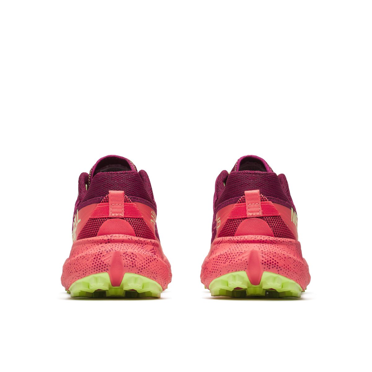Agility Peak 5, MTL Crimson/Blossom, dynamic 4