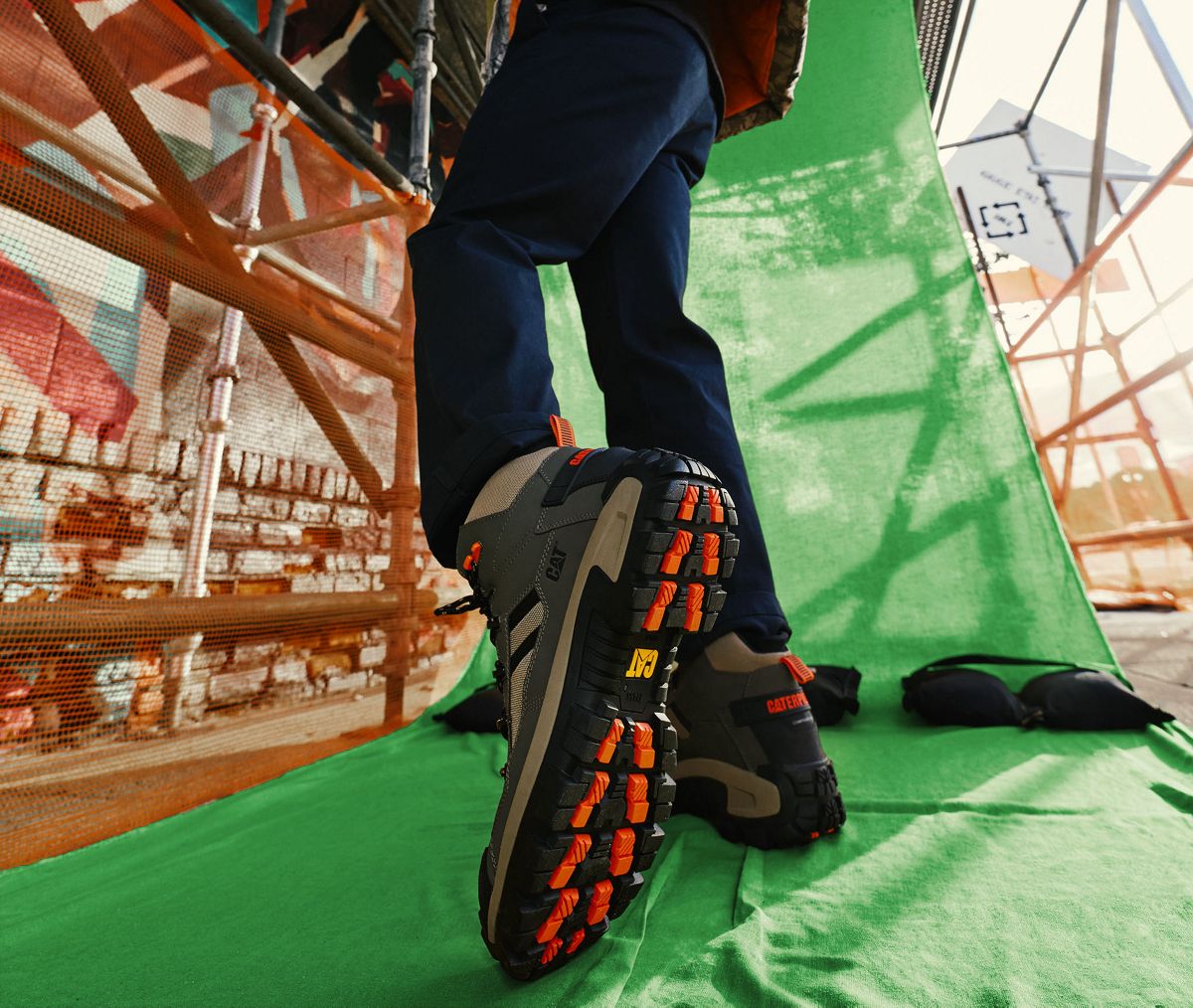 Invader Mid Vent Composite Toe Work Boot, Bungee Cord, dynamic 2