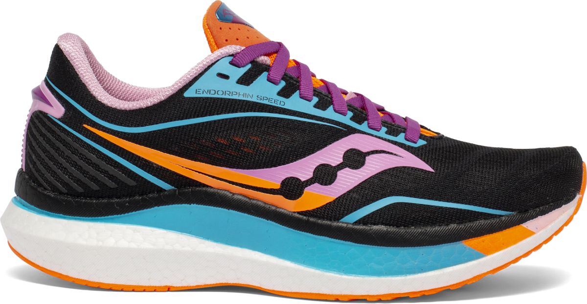 saucony non slip shoes