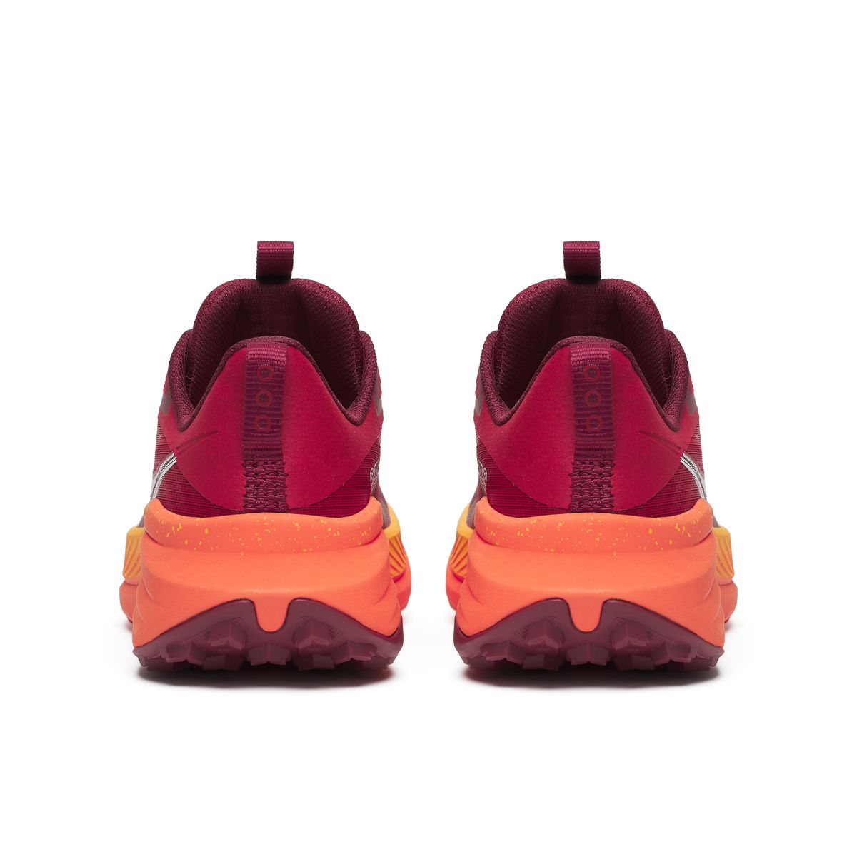 Xodus Ultra 3, Currant | Pepper, dynamic 4