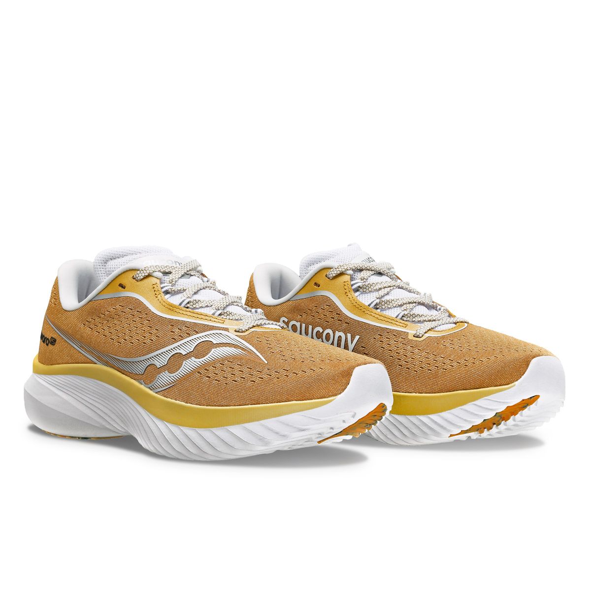 Kinvara 15 Holiday, Gold | Silver, dynamic 2