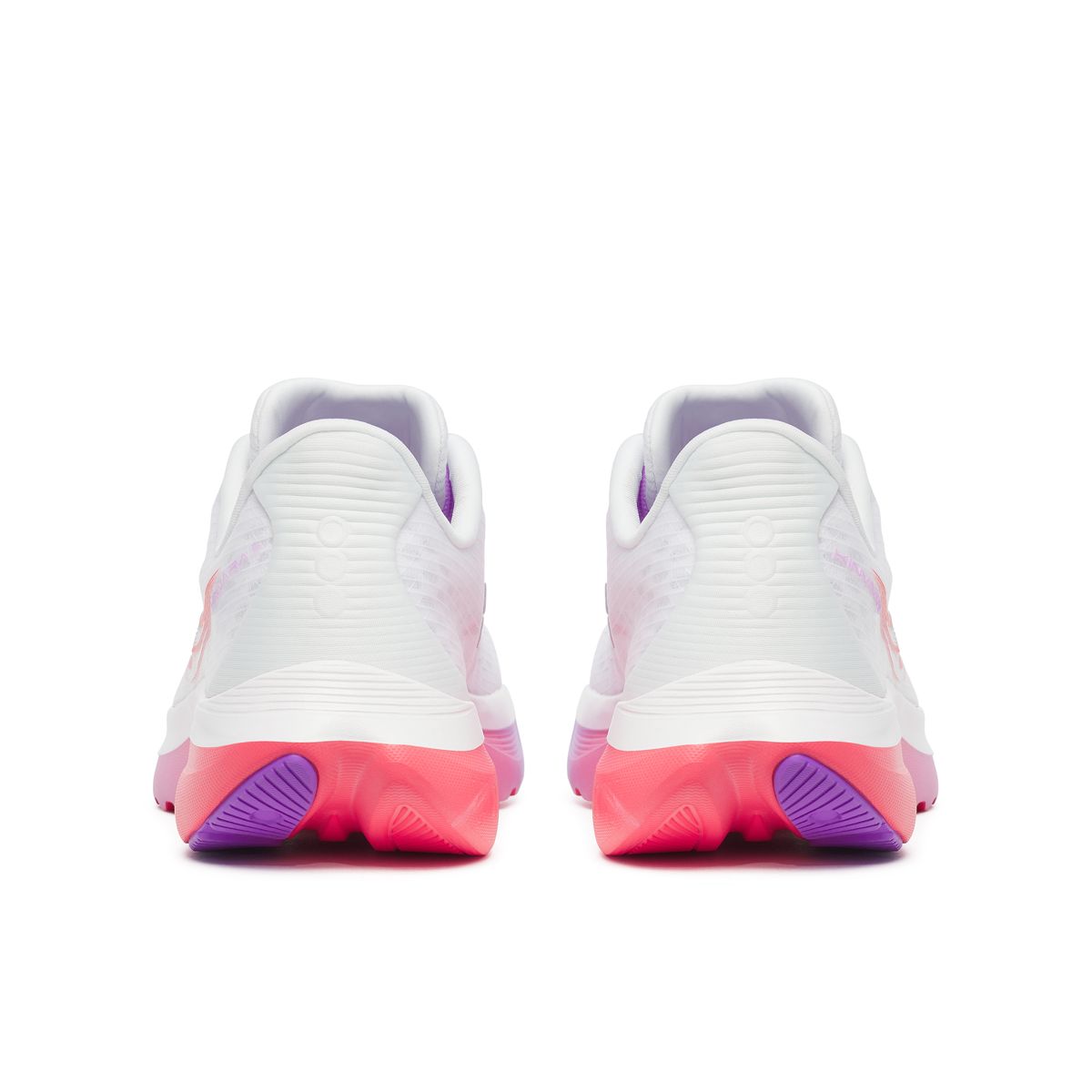 Kinvara 16, White | Crocus, dynamic 4