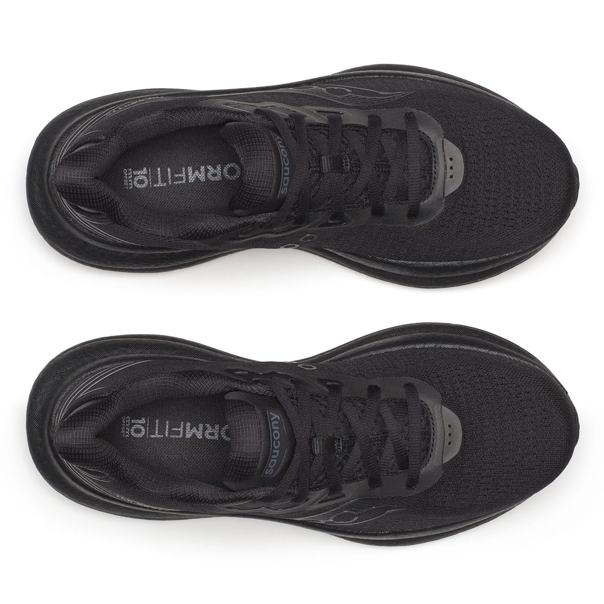Triumph 23, Triple Black, dynamic 5