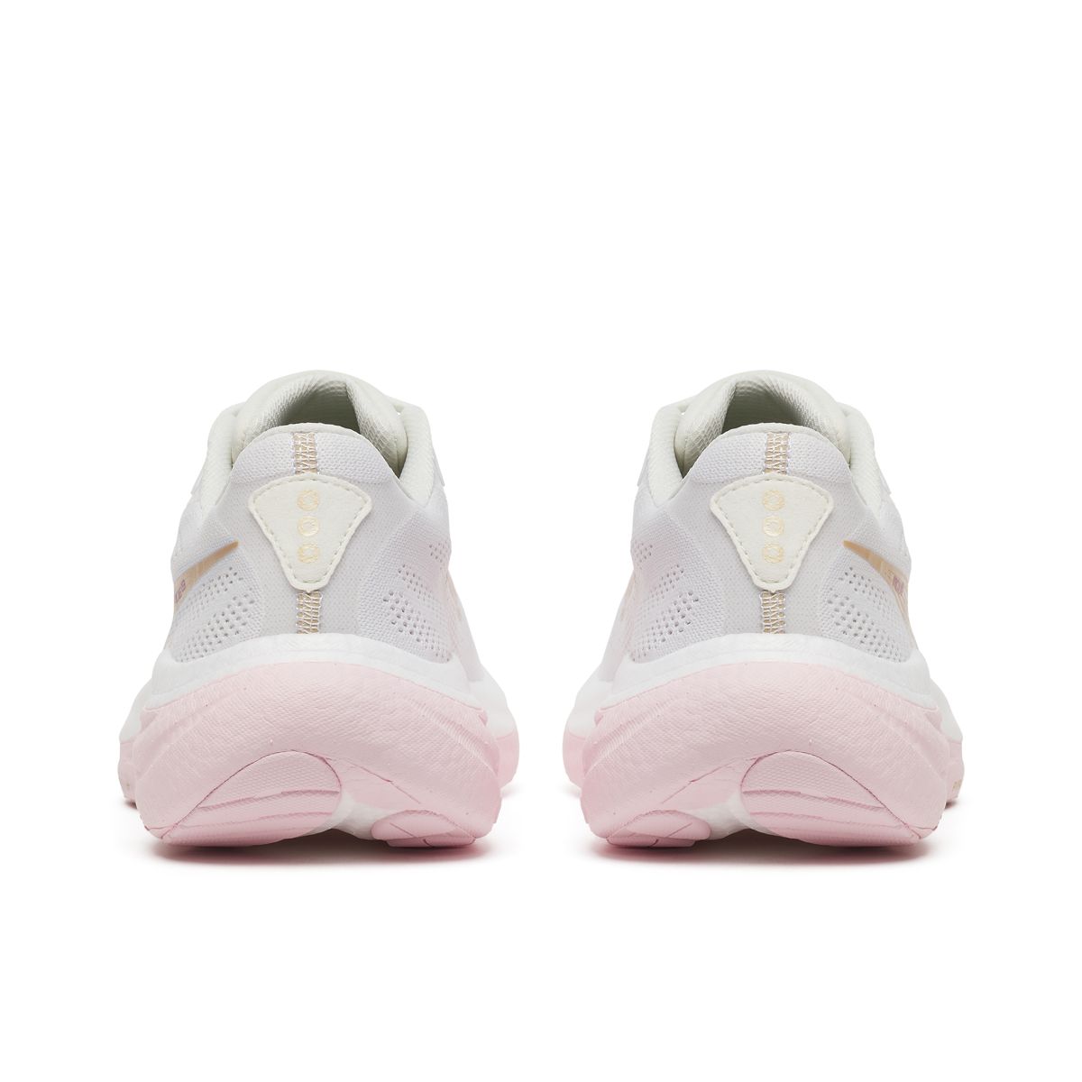 Ride 19 Wide, White | Silk, dynamic 4