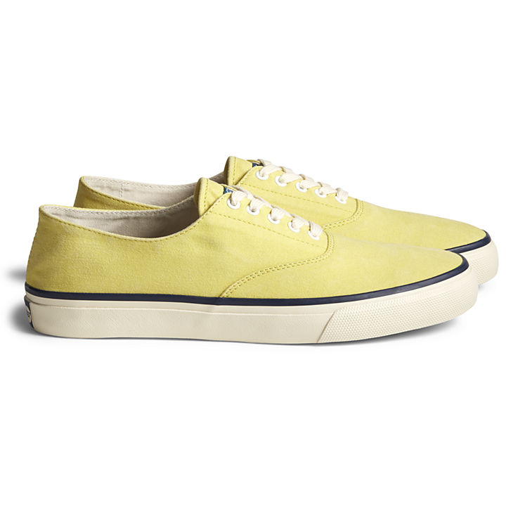 Unisex Classic CVO Sneaker, Vintage Yellow, dynamic