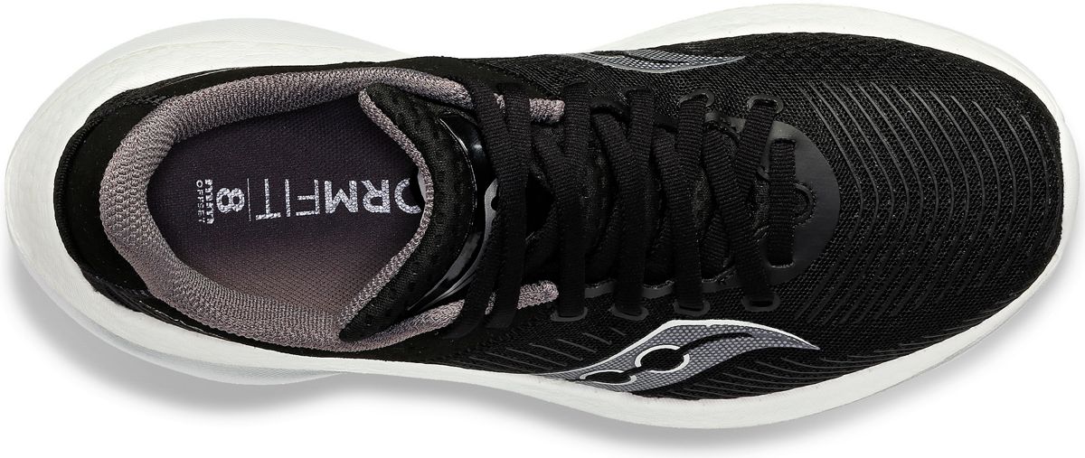 Kinvara Pro, Black | White, dynamic 3