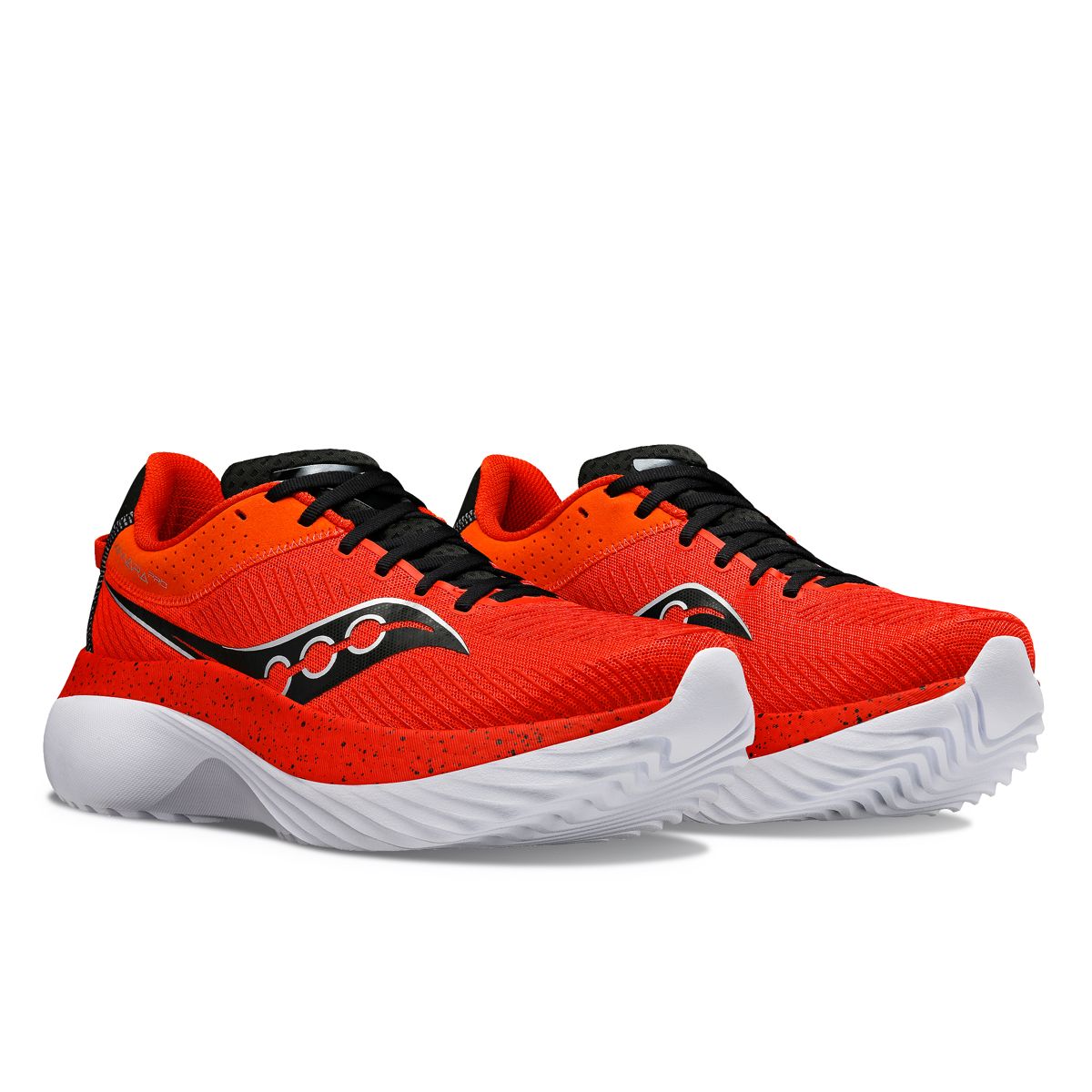 Kinvara Pro, Infrared | Black, dynamic 2