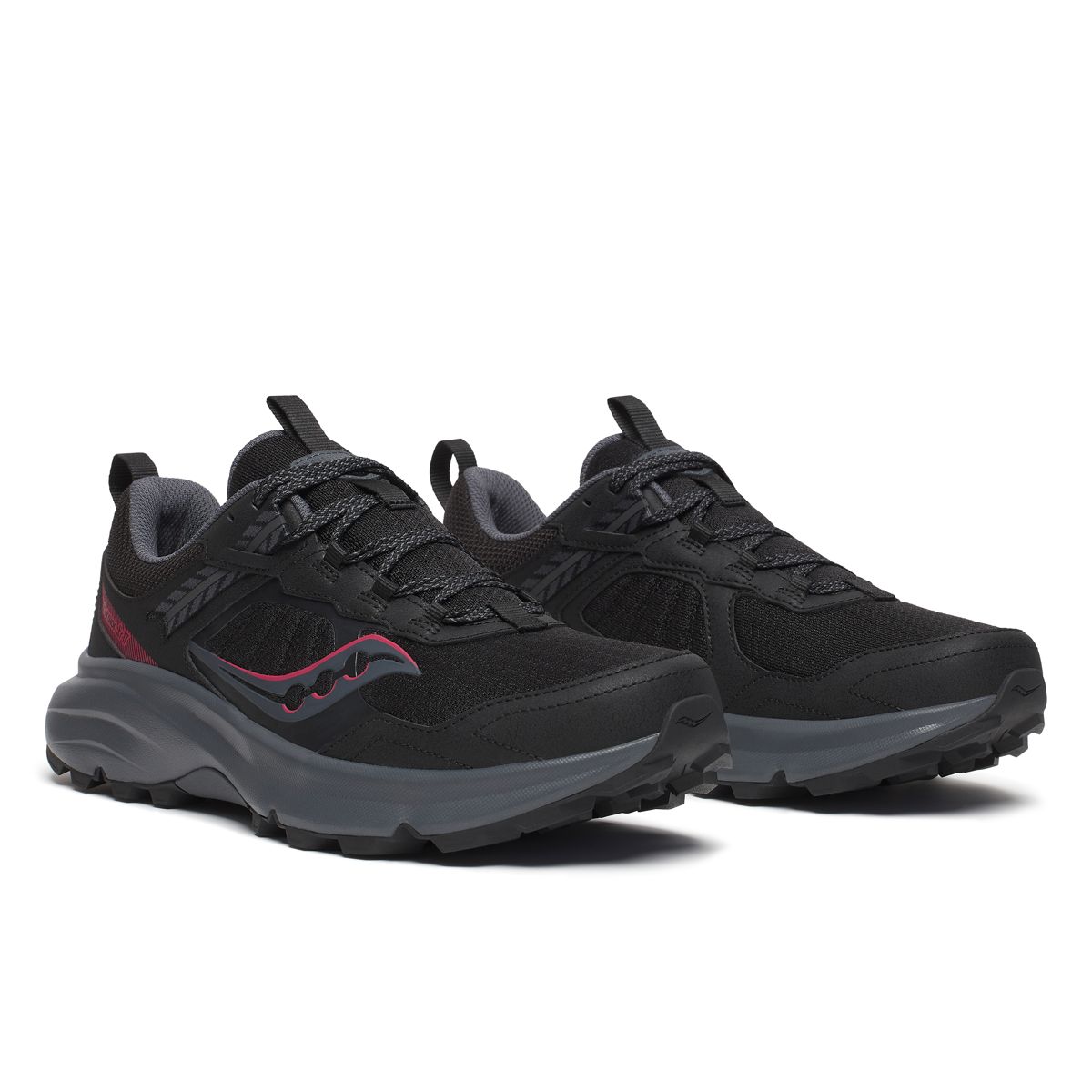 Excursion TR17 Wide, Black | Shadow, dynamic 2