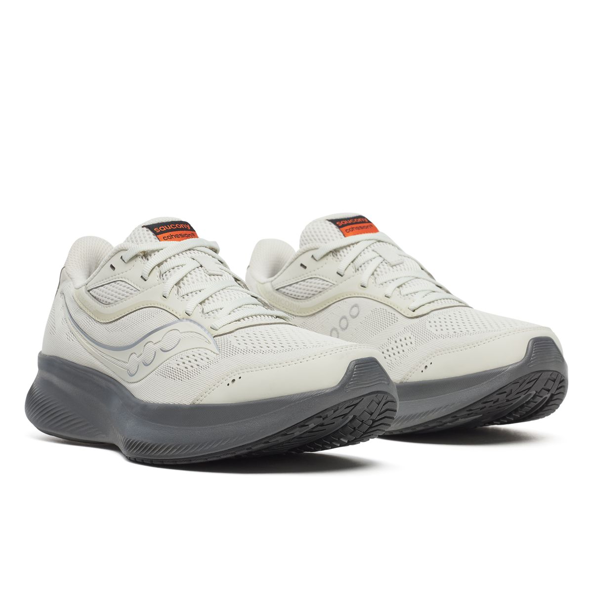 Cohesion 18, Birch | Black, dynamic 2