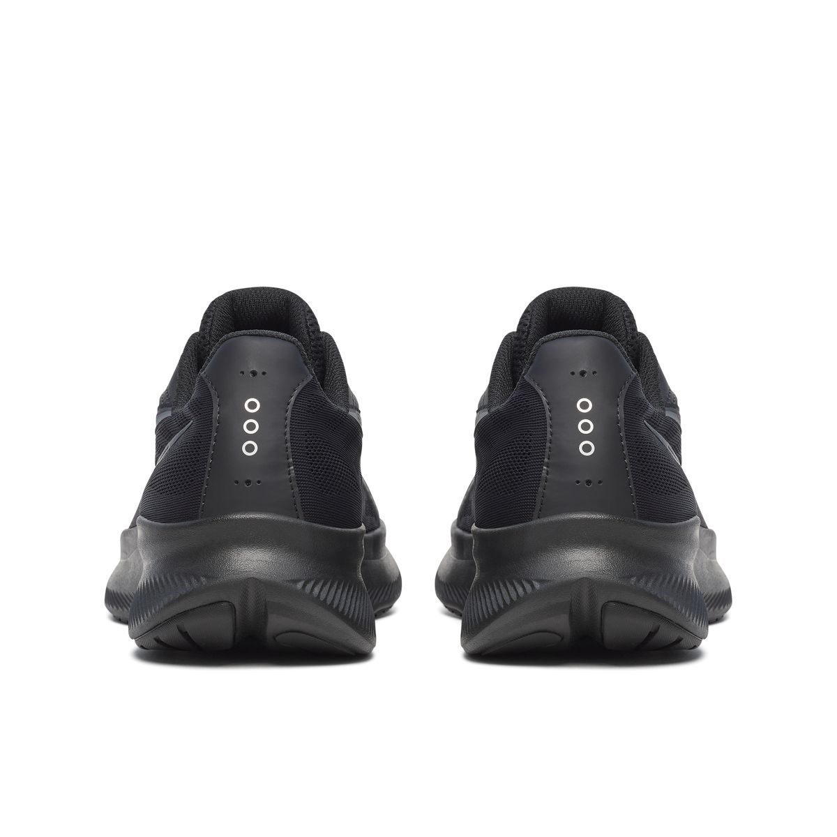 Cohesion 18 Wide, Triple Black, dynamic 4