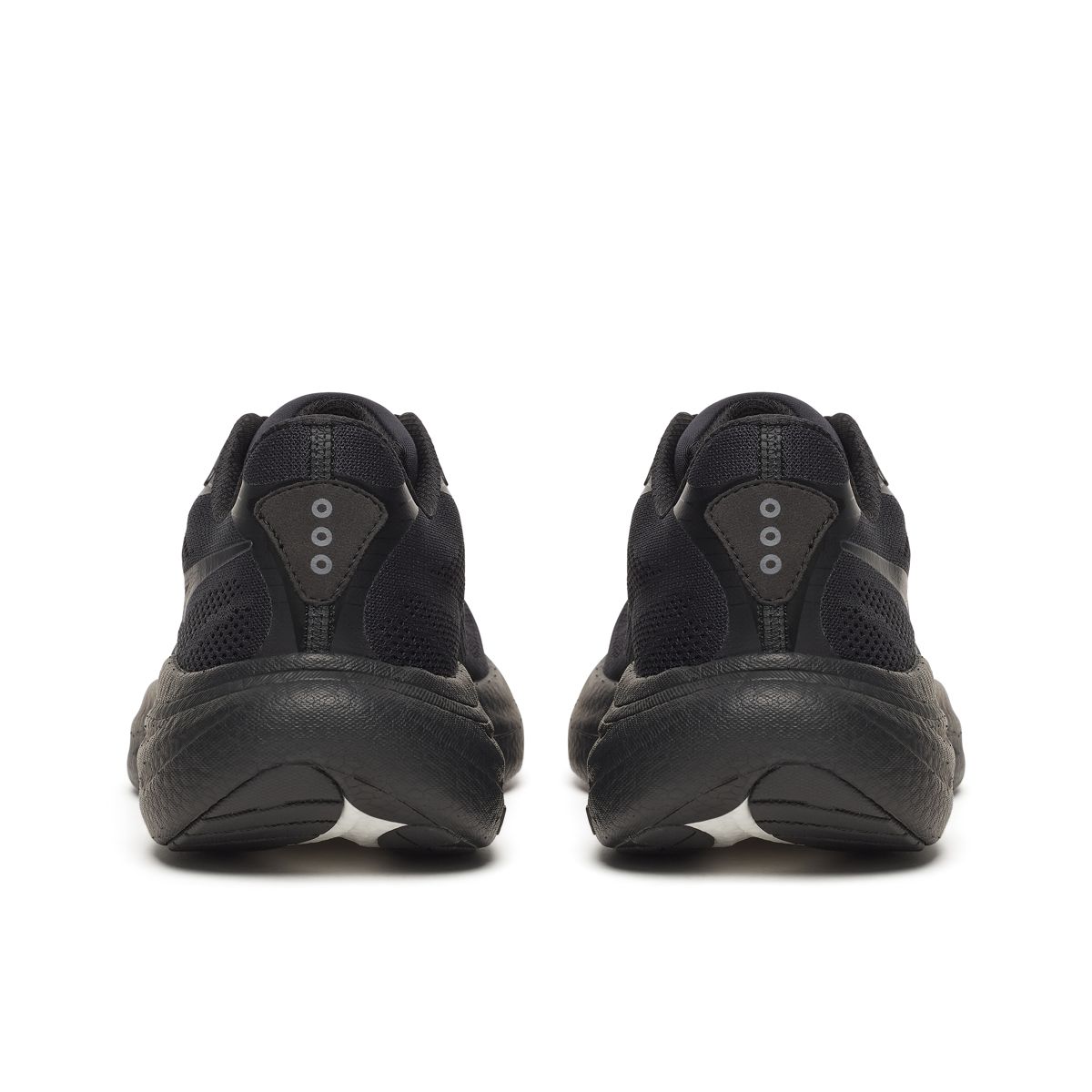 Ride 19, Triple Black, dynamic 4