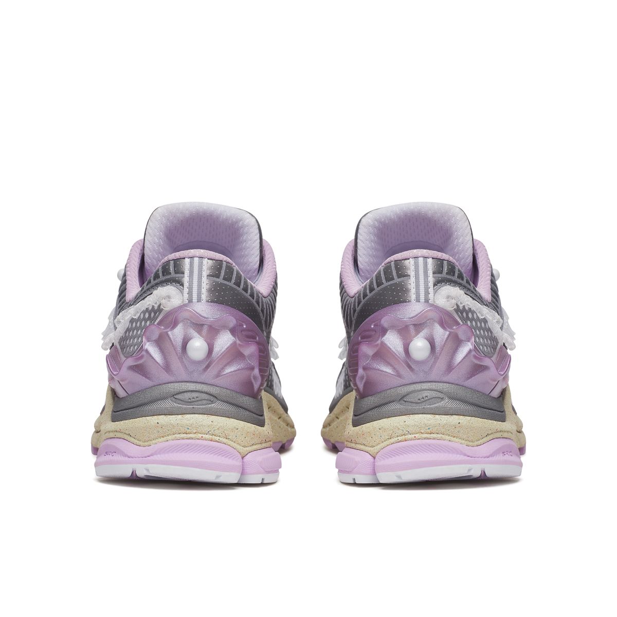 Metagirl X Saucony ProGrid Paramount, Moon | Lilac, dynamic 4