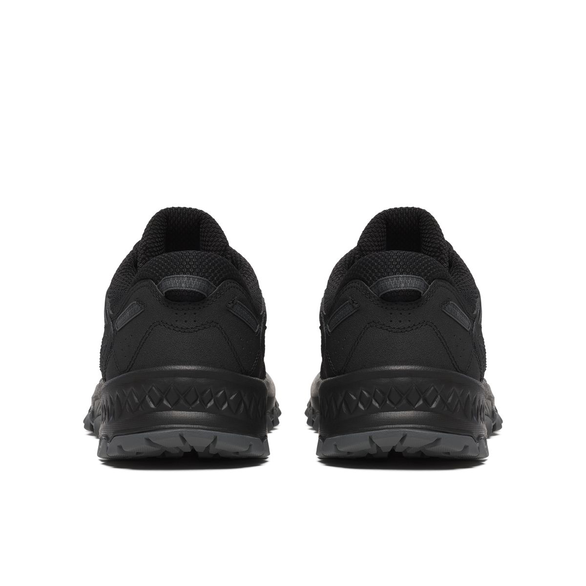 Grid Peak, Black, dynamic 4
