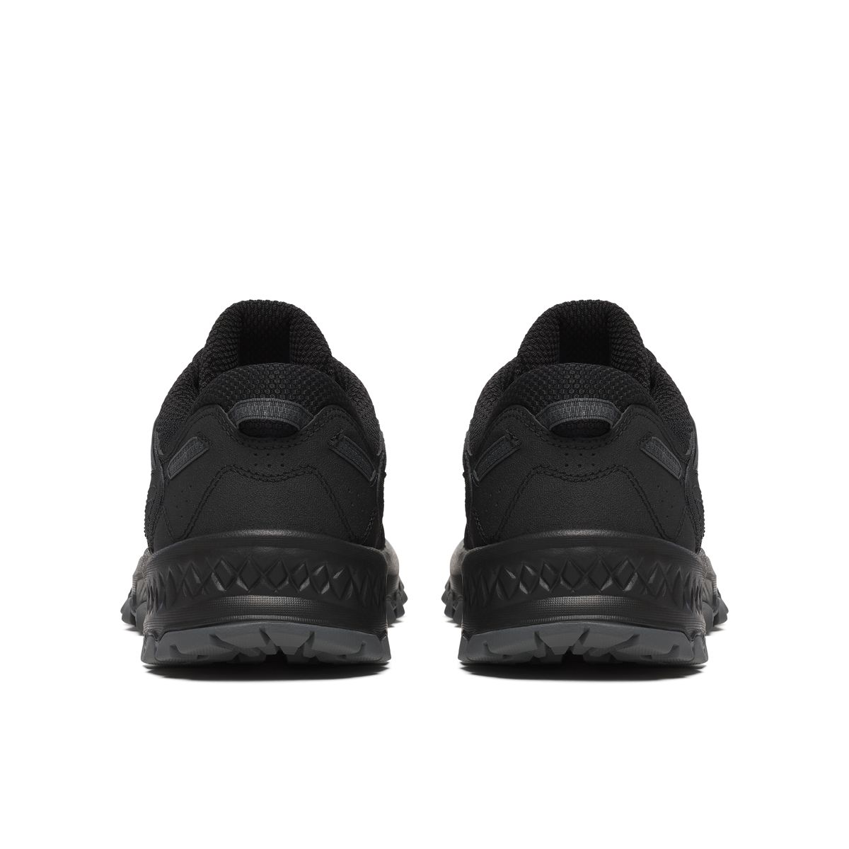 Grid Peak, Black, dynamic 4