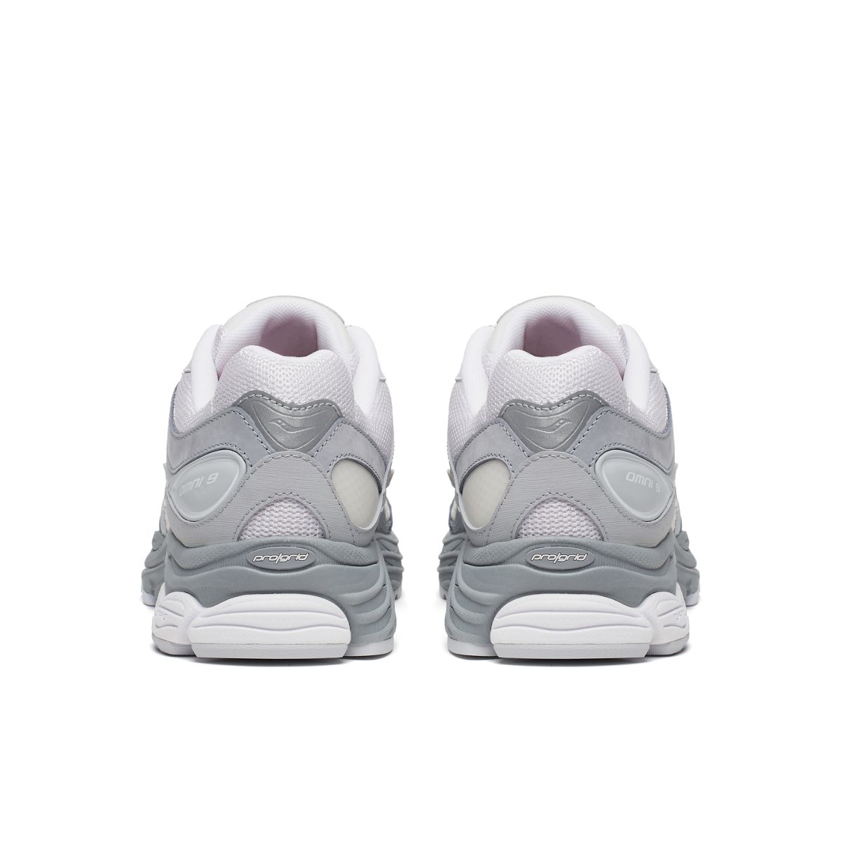 ProGrid Omni 9 Fabricated Future, Cloud | Flint, dynamic 4