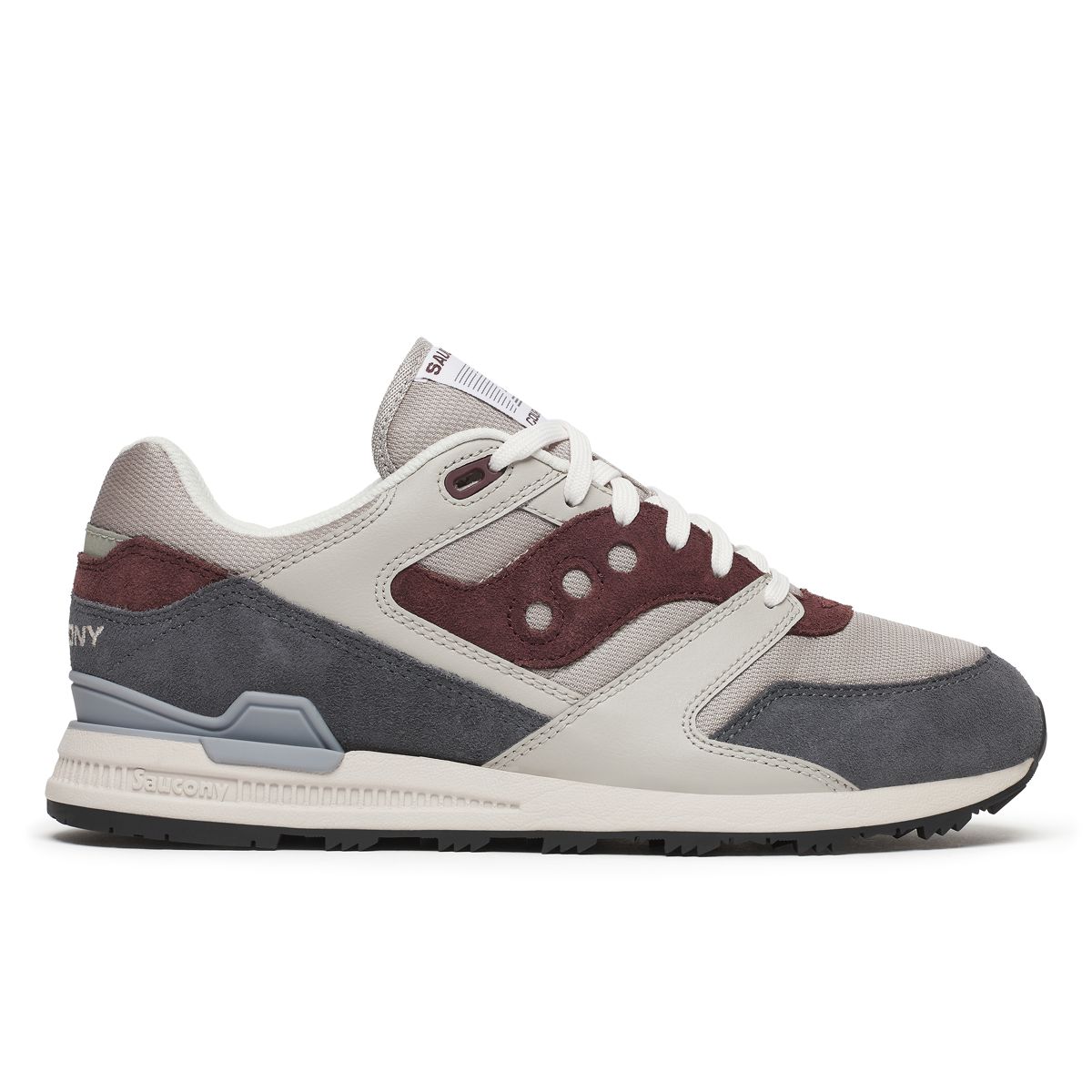 Courageous saucony on sale