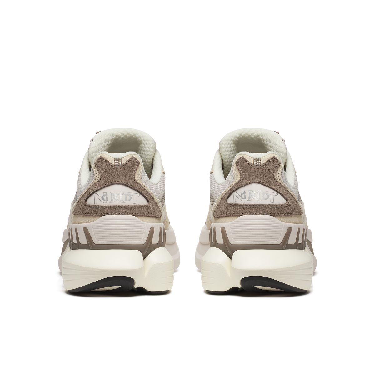 Grid NXT Suede, Vanilla | Walnut, dynamic 4