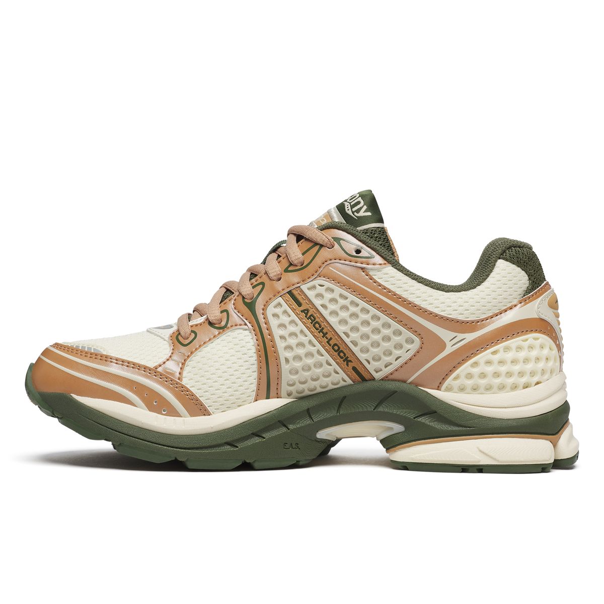 Saucony & Friends ProGrid Triumph 4, Cream | Doe, dynamic 3