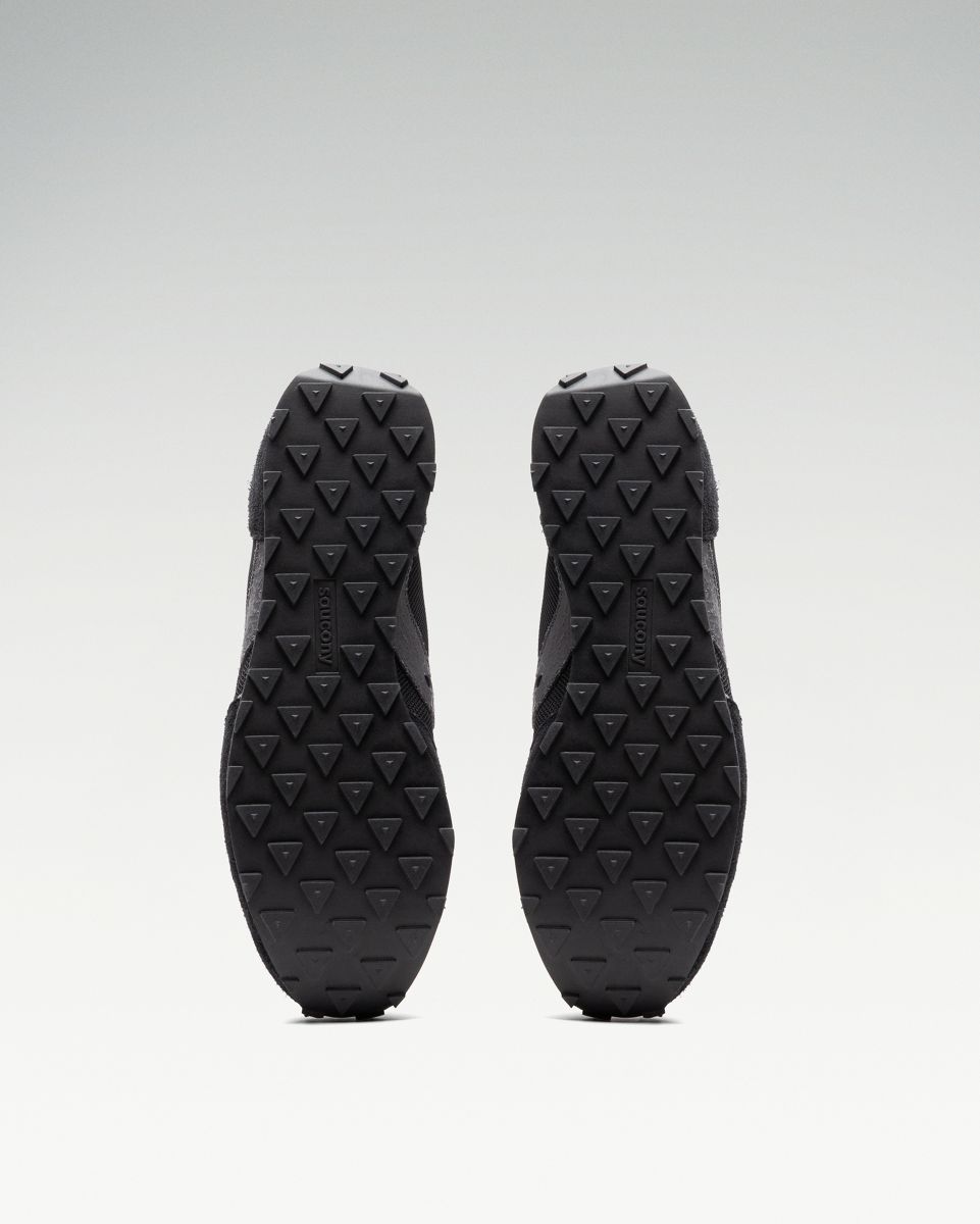 Gripper S, Black, dynamic 5