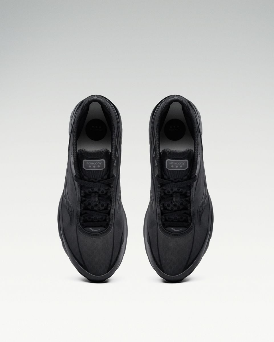 Kinvara 1 S, Black, dynamic 5