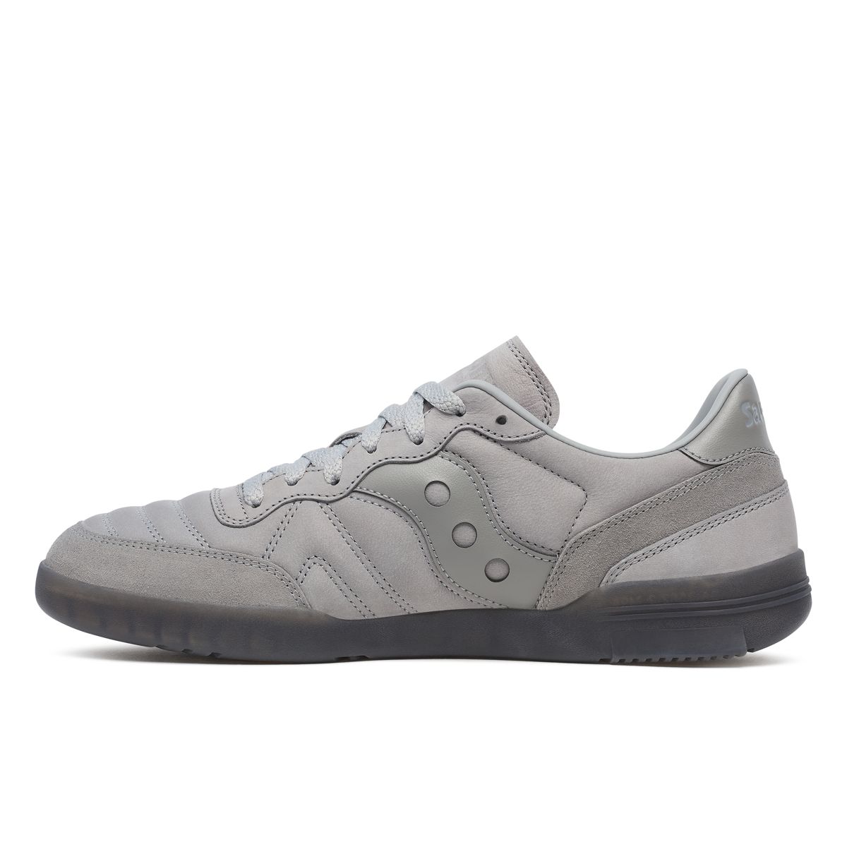 586i Nubuck