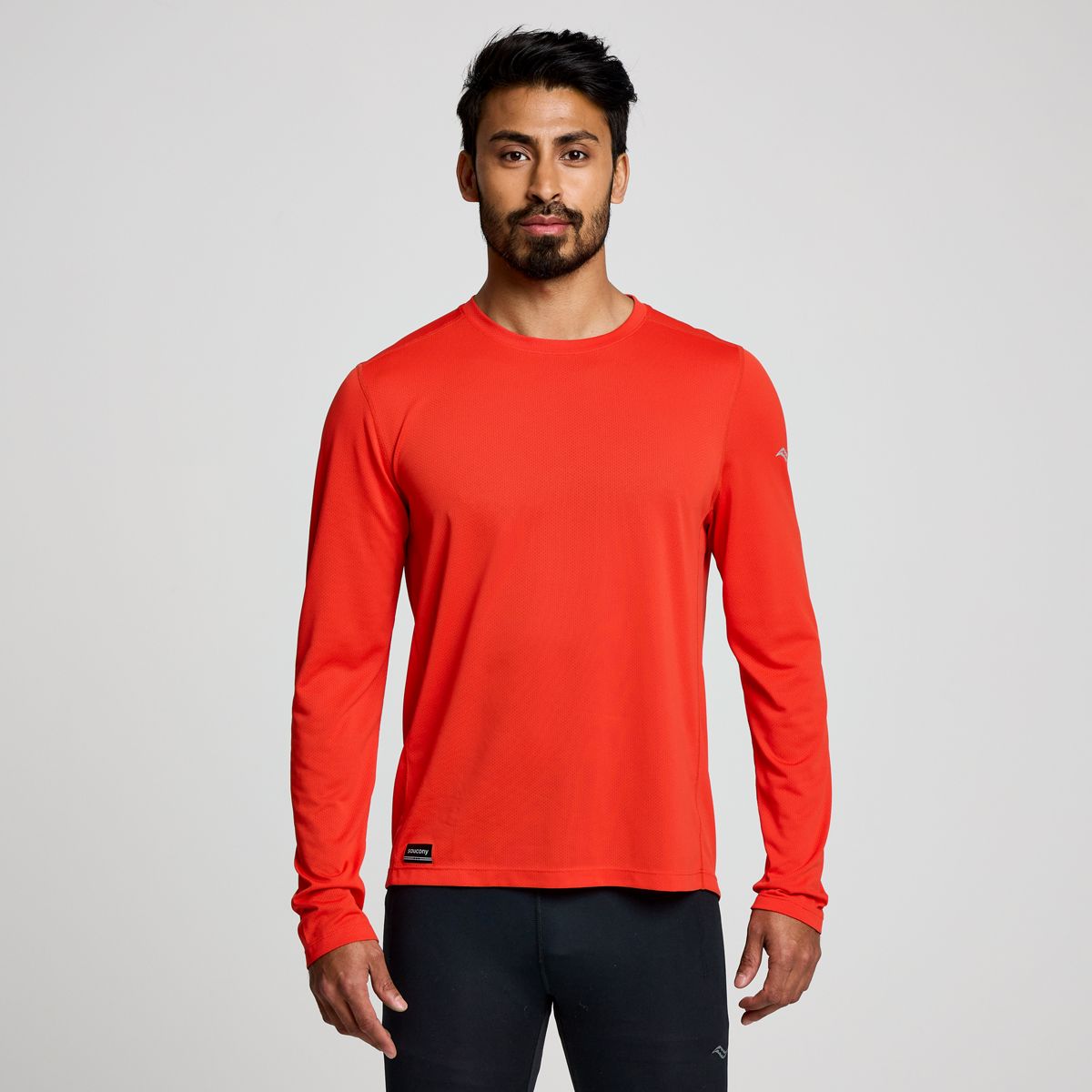 Buy Men's Short & Long-Sleeve Running Shirts | Saucony