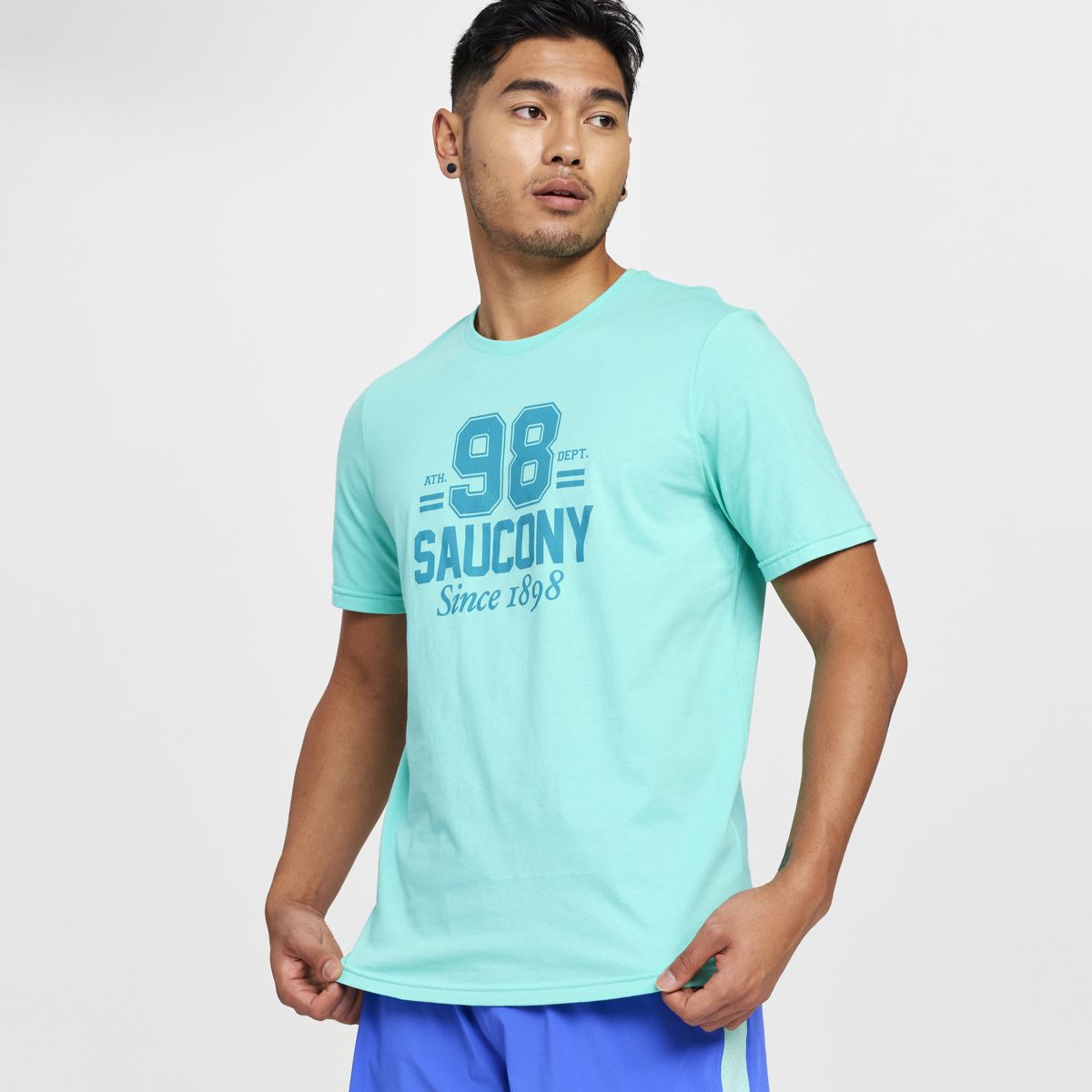 saucony t shirt