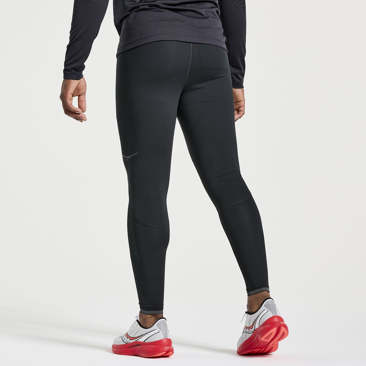 Solstice Tight, Black, dynamic 2